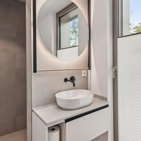 2 Bedroom In Tossens * Stick
