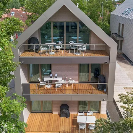 2 Bedroom In Tossens Apartment *