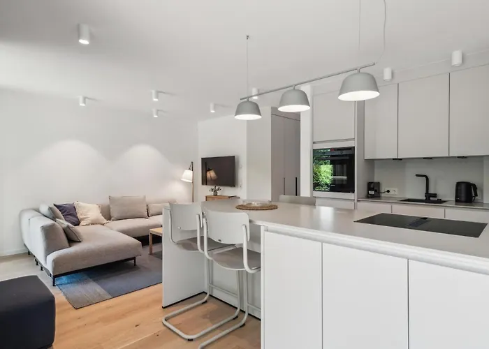 2 Bedroom Awesome In Tossens *