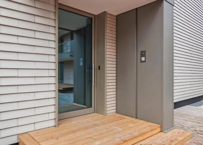 2 Bedroom Awesome In Tossens *